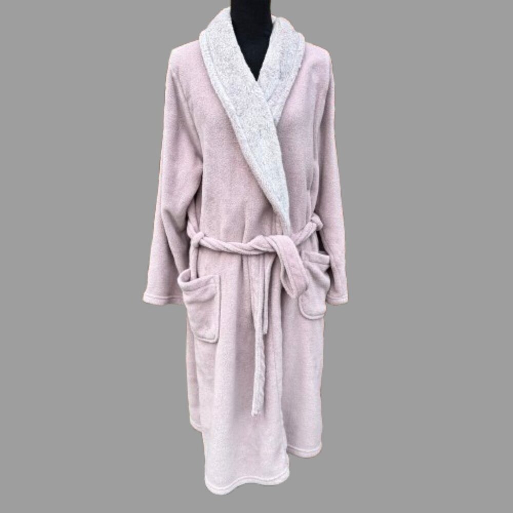 Ulta Beauty Soft Plush Robe Lavender 1X/2X Pockets Full Length